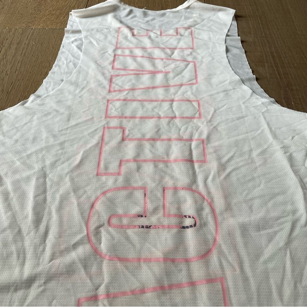 Zyia Athlete Women's Tank Top Light Pink Muscles Sleeves Featherweight (Size S) - Picture 4 of 7